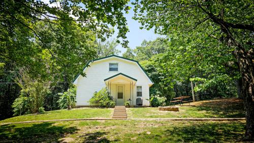 Family Cottage Exterior